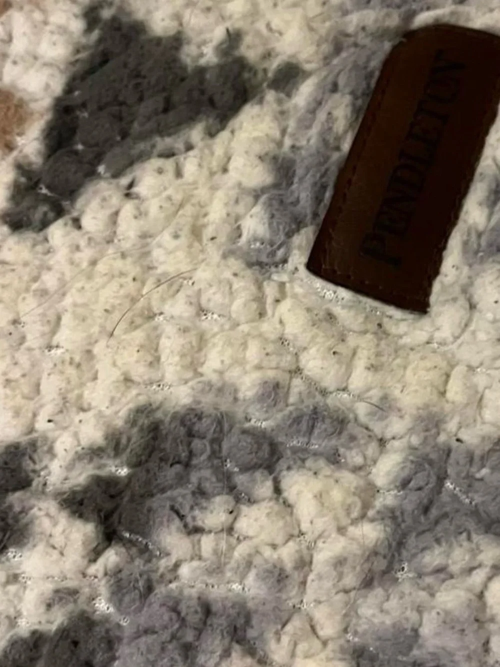 Pendleton queen size Sherpa blanket